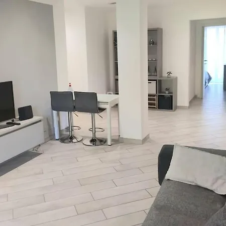 Apartman Ampio Bilocale In Zona Porta Vittoria / Corso Lodi