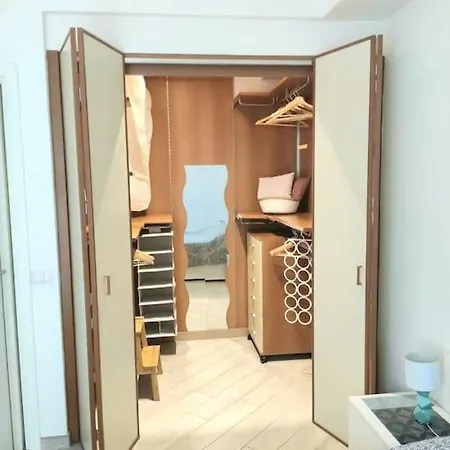 Ampio Bilocale In Zona Porta Vittoria / Corso Lodi Milánó